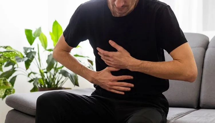 سنگ کیسه صفرا عوارض